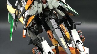 Core 00 Gundam Empat Gunpla Kecil yang Kuat (oleh Shanshi)