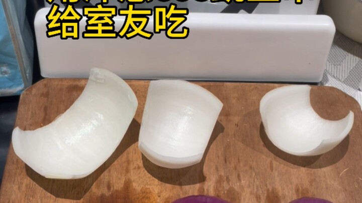 أسياخ الحبار، لكن مع البصل فقط