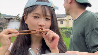 Makan sekedarnya, iga domba panggang (Guizhou Xunkao)