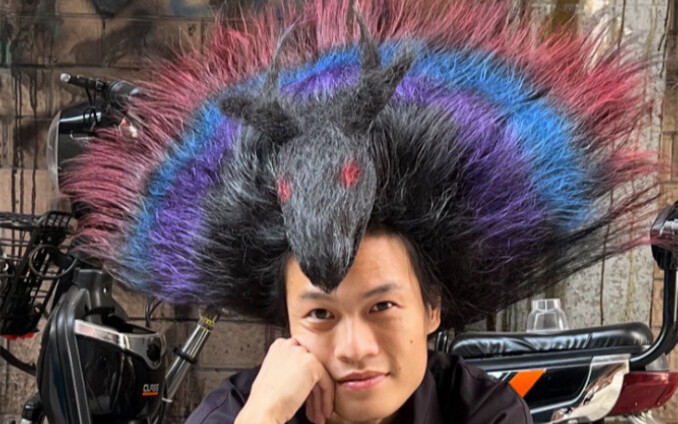 November’s latest masterpiece: the “Menglong” hairstyle