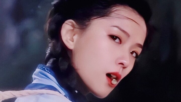 Back then, she single-handedly “bent” half of Hong Kong’s entertainment industry! Now that’s the ult