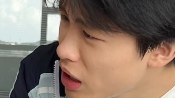 Đứa trẻ này ai thích dạy thì dạy đi.