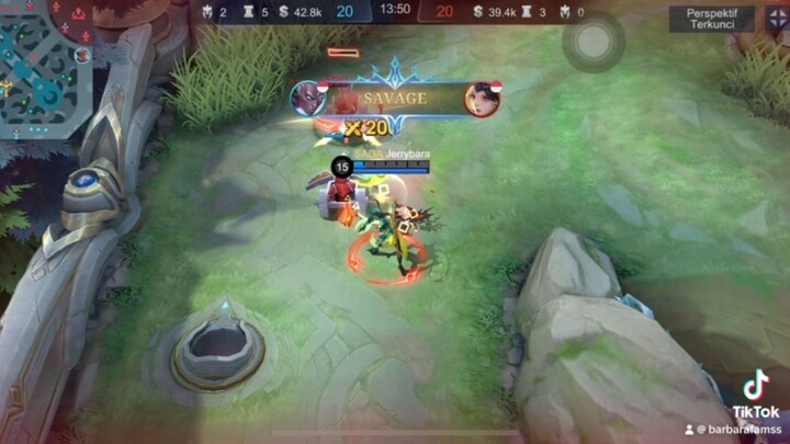 Karrie build tank sesakit itu kah