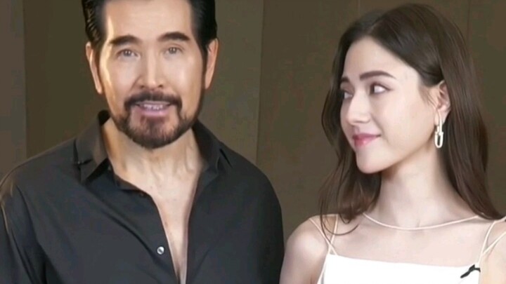 Daji memandang Fei Xiang dengan penuh kasih sayang, karena justru Raja Zhoulah yang telah memecahkan