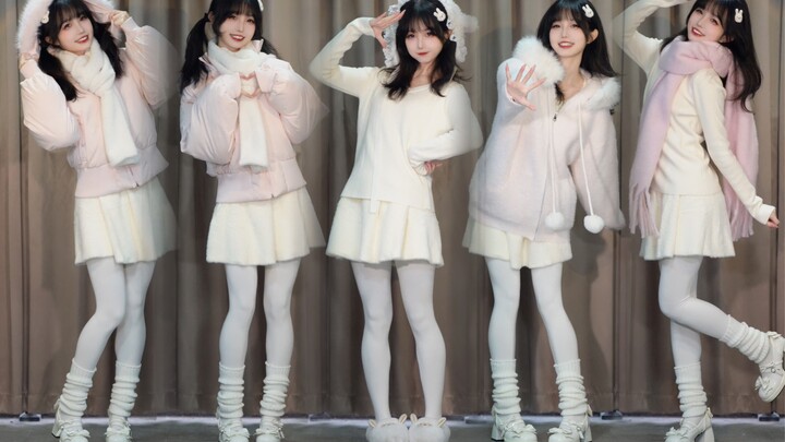 เหอเหอ~ จื้นไป๋น่ารักมาก ฉันจะลูบจนมันเป็นขุยเลยนะ! o(≧v≦)o
