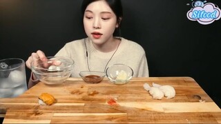 Món ăn Nhật Bản sushi hải sản cuối #amthuc