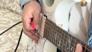 Nhiều giáo viên không thể hiểu được kỹ thuật tạo âm bội nhân tạo khi chơi guitar điện trong một phút