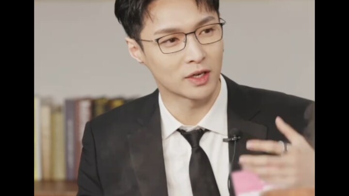 Zhang Yixing’s Favorite Place in Korea — What Year Is This Anyway? To Hear Big Bro Say These Things 
