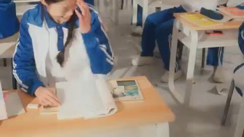 I'm Born This Way, I Don't Understand My Fiancé's "Female Bestie's" Jokes | Wǒ Tiānshēng Bìngzhǒng,