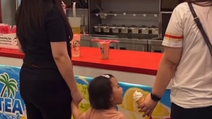 Orang yang berani adalah yang pertama merasakan manisnya…