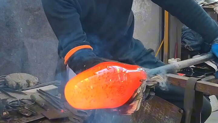 Một khu vườn đầy ngọc trai và ngọc bích
