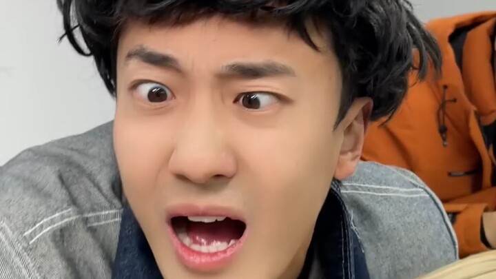 Aku kan sudah bilang, kalau terlalu banyak orang di kelas itu gampang jadi bodoh, kan?