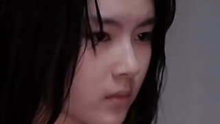 #MovieHotSearch# Cara Yuan Hong memandang gadis itu, yang gemetar...