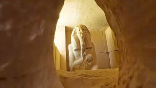 He stuffed the camera into the pyramid!