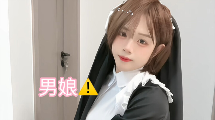 My husband isn’t home for the New Year… The cross-dresser secretly does cosplay all by herself.