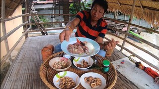 ก้อยปลาหมึก ส้มวัว ฉีกปลาแดกต่อน