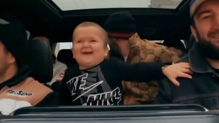 Original Source of “Hage Rides the Car” + Chinese Subtitles