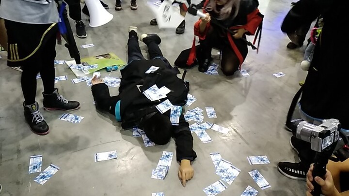 [Arknights] What happens when you play KO KO DA YO at Comic-Con