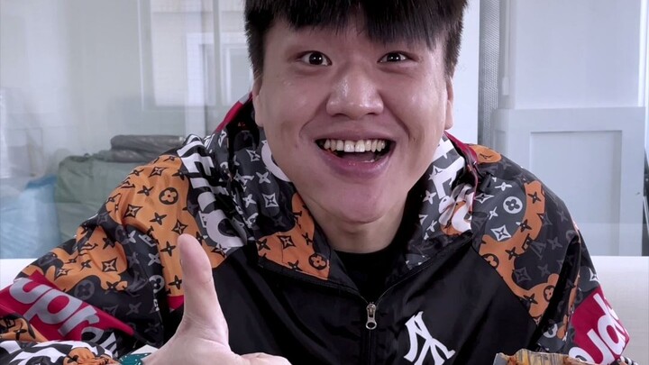 Lột trần chân tướng của một số blogger chuyên khám phá ẩm thực