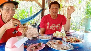 เดินทางไปลำแวะกินตำบักหุ่งไก่ย่างวิเชียรกับหมอแคน