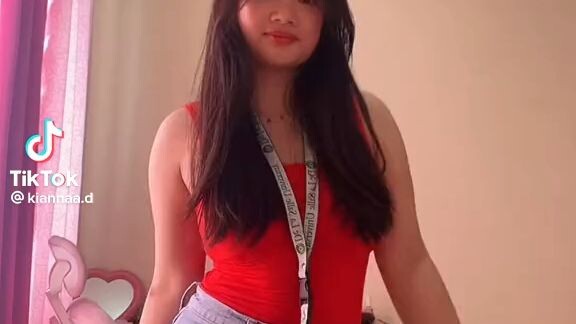 lady in red