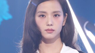 จีซู คิมจีซู คัมแบ็กโซโล่เพลง Earthquake เวทีแรก