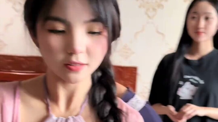 Here to pay the Lao girls their wages!