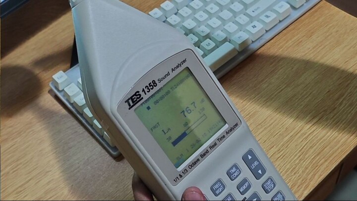 TES-1358 sound analyzer hanging