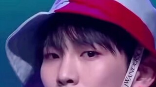 เมื่อไอดอลของครอบครัว SM ก้าวมาถึงขีดจำกัด Seventeen ก็ยอมแพ้และรีบออกไปทำงานทันที เขาคู่ควรกับการเป