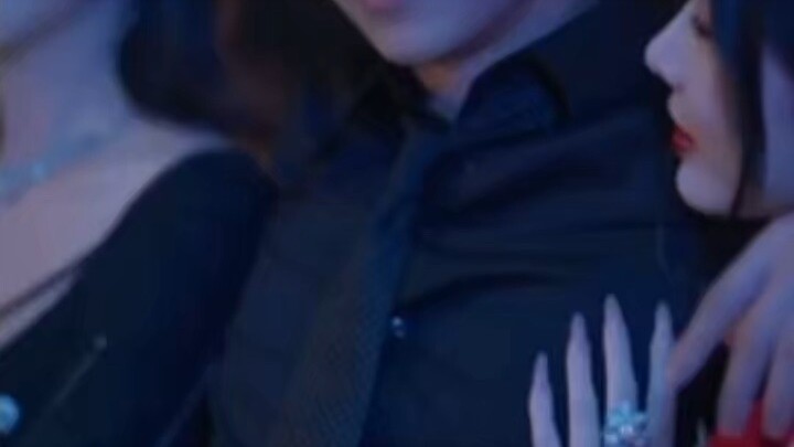 อ้อมกอด