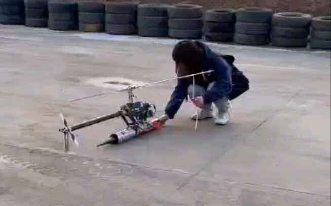 武装直升机