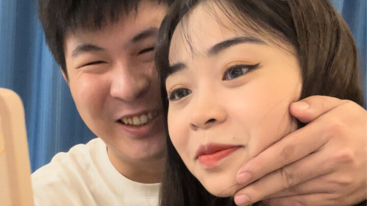 When my girlfriend and I showed our affection in front of my mother-in-law... Qixi Festival!