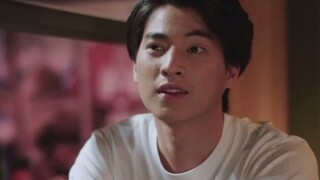 เขาดูหล่อมาก เขายังคงเป็นอาหารของคุณ เขายังเป็นเพื่อน