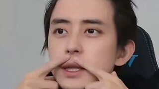 敖瑞鹏不刮胡子直播 被部分粉丝抵制，粉丝发文“禁止一直扮丑搞抽象