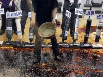 Mereka yang menjual mesin pel lantai di Douyin benar-benar mati-matian.