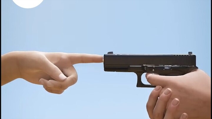 Can you block the gun barrel with your hand?