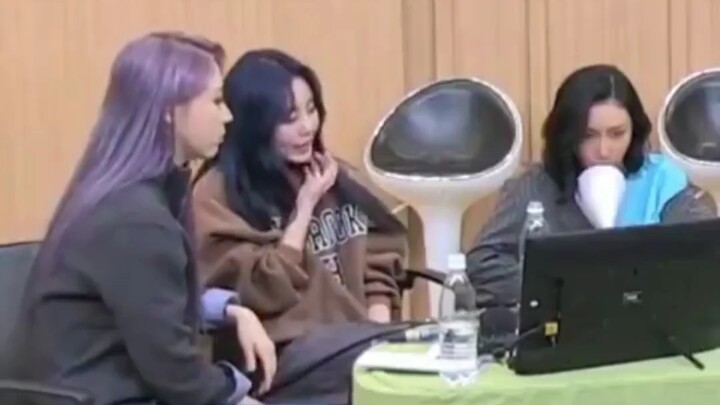 Mamamoo Trio Sulit Diatur