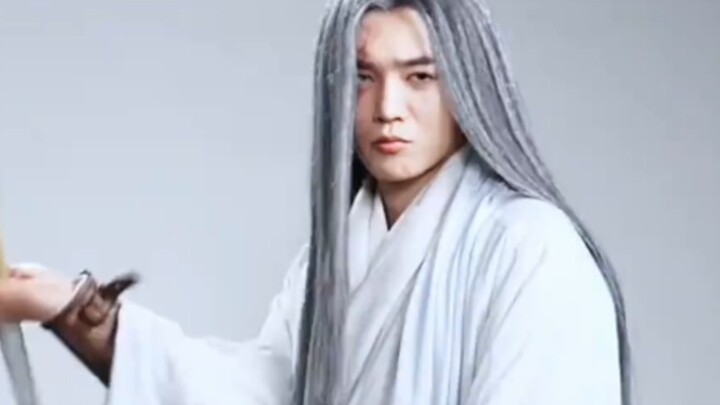 Yu Shi proposed increasing the blade length, as the saying goes, “an inch longer means an inch stron