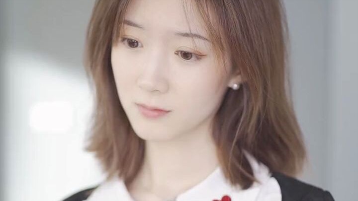 هناك اتجاه واحد فقط في العالم: الاتجاه الذي يقوده القلب~