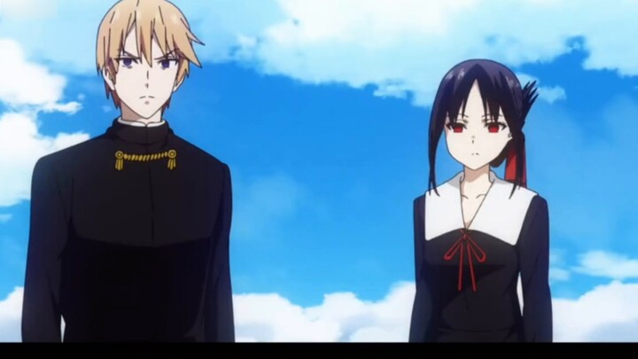 Under the sky, there is someone idle after all