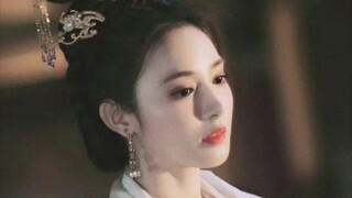 With nearly sixty sets of makeup, it’s not an exaggeration to say that Xiao Feng is director Li Muge