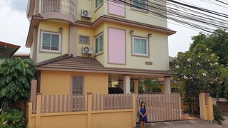 บ้านหอพักในเมืองอุดรต้องการขายใกล้บิ๊กซี Renting Apartment For Sale 6.5 Million Bath.