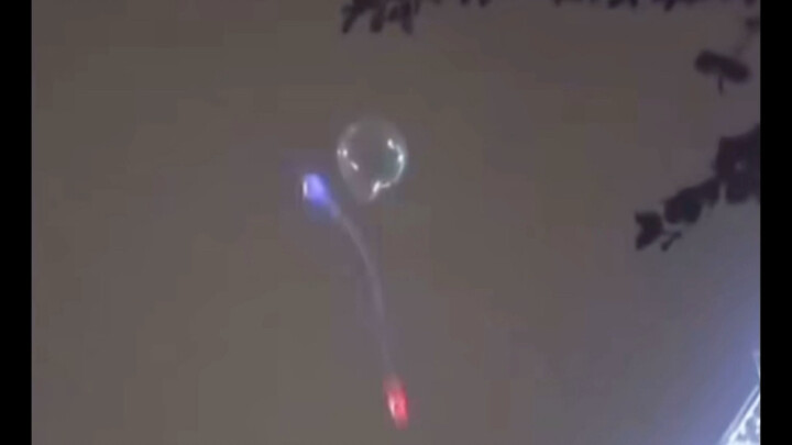 One video tells you how UFOs come to be!