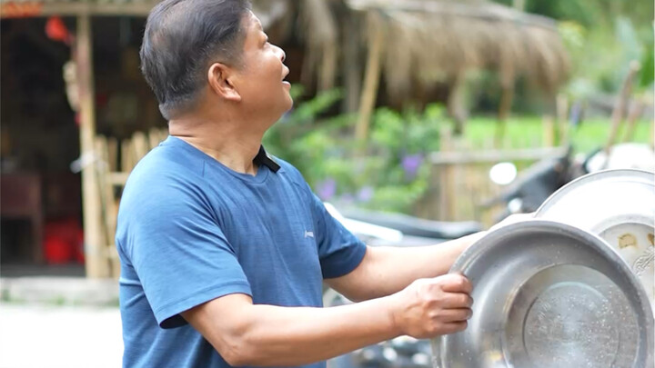 What’s it like having a really troublesome dad!