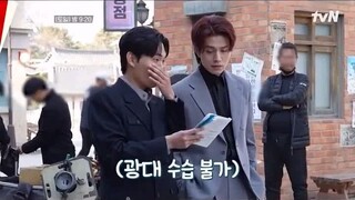 3 vị thần núi tại hậu trường Bạn trai tôi là hồ ly 1938