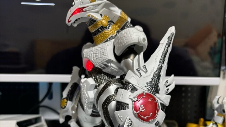 Bandai SHF Galatron dikirim lebih cepat dari jadwal, mainkan dan bagikan! (doge) Ini sebenarnya modi