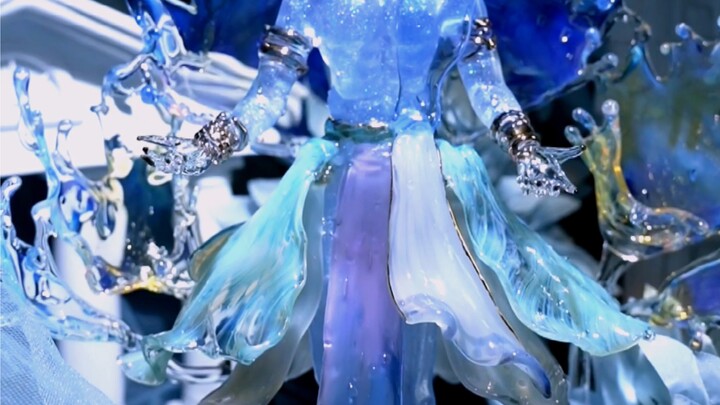 ใช้แก้วเผาทำเป็นรูปคนของฉีอวี่ที่เรียกว่าหลิวหมา