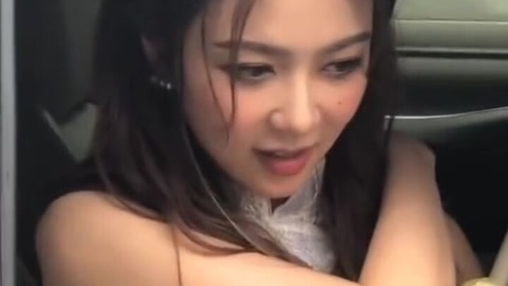 薛凯琪给片酬才可以撒娇！这是什么直爽美女