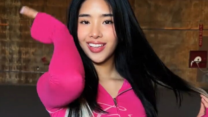 KATSEYE | First pinky-up challenge—see you at Coachella! ✨