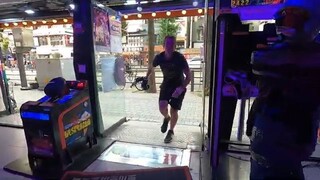 y2mate.com - I Ruined My Foot on a Crazy Korean Arcade Boxer Sparring Boy 스파링보이_